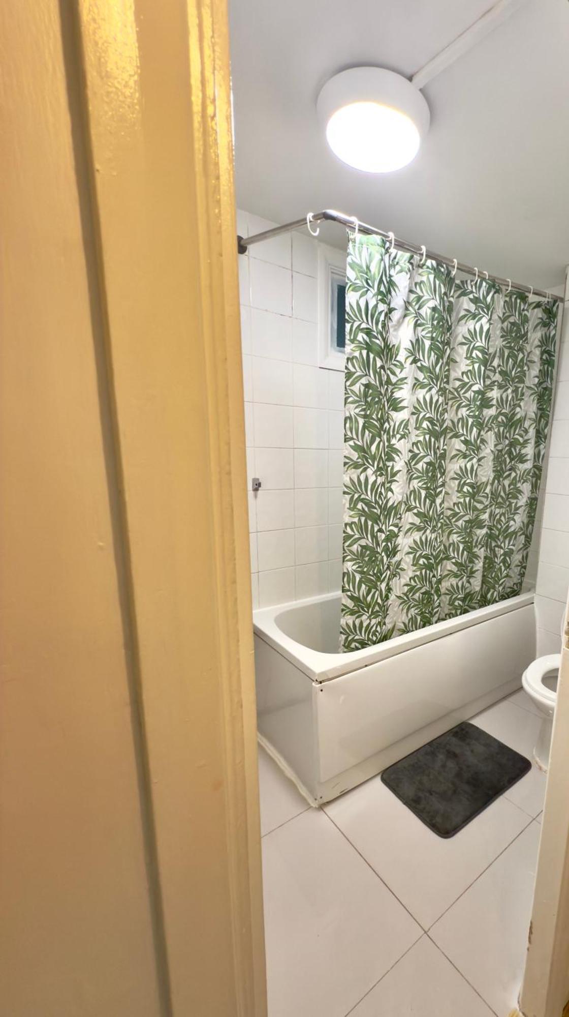 Appartamento Stylish Two Bedroom Londra